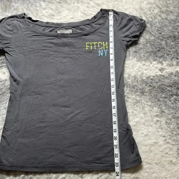 🔥4/$20 Abercrombie & Fitch  Graphic T-Shirt - Picture 4 of 10